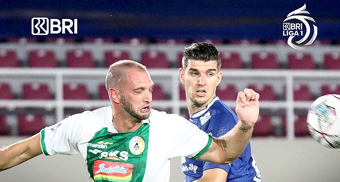 FT: Persib Gasak PSS dalam Drama 6 Gol, Duet Nick Kuipers-Jupe 'Kompak' Bikin Blunder